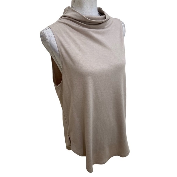 Leigh biege sleeveless envelop hem stretchy top mock neck size large - Picture 3 of 10